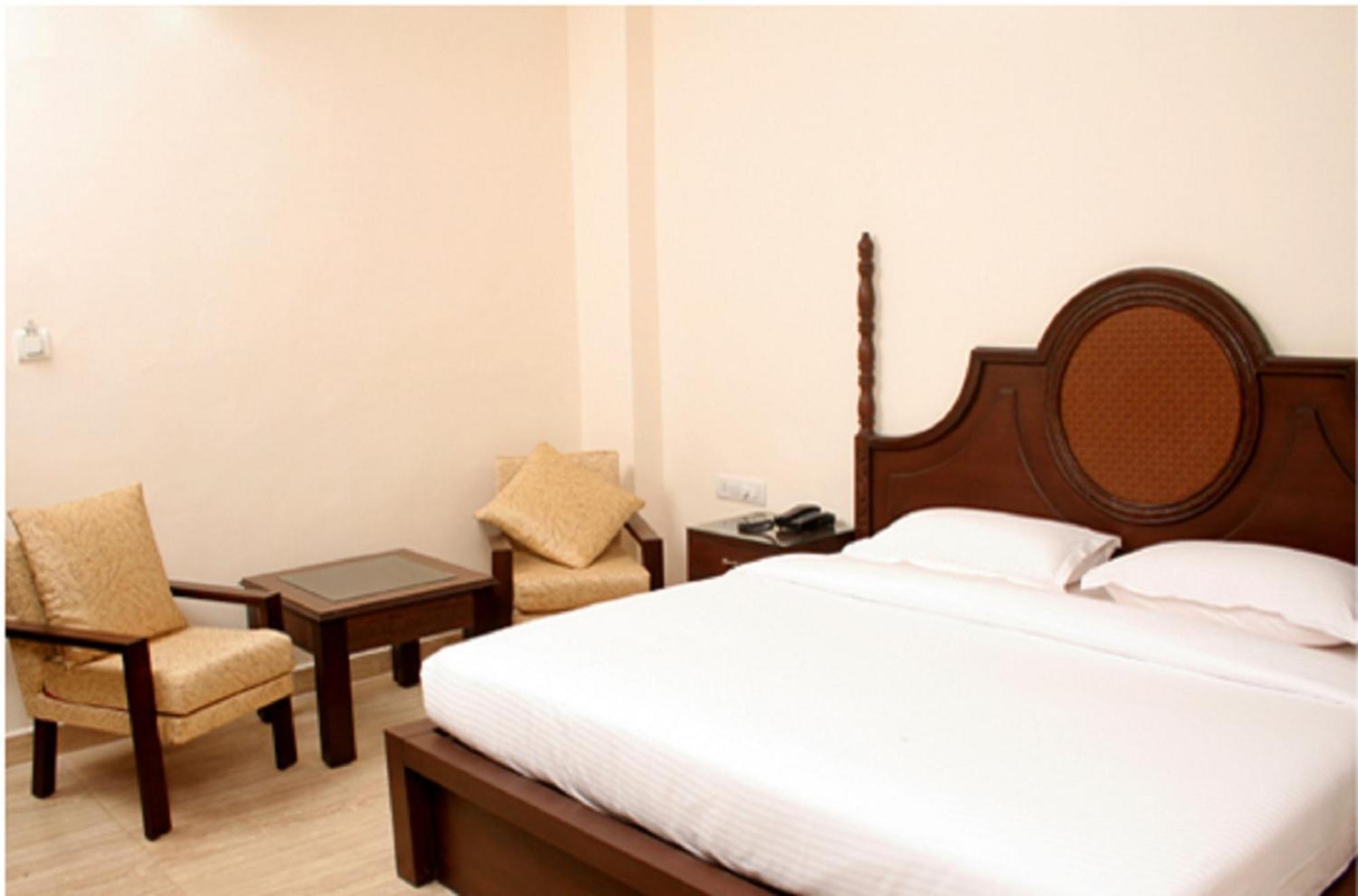 Hotel Jasmine Haridwar Exterior photo
